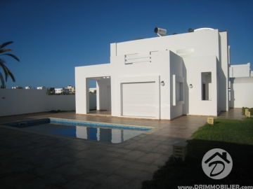  L 92 -  Sale  Villa with pool Djerba